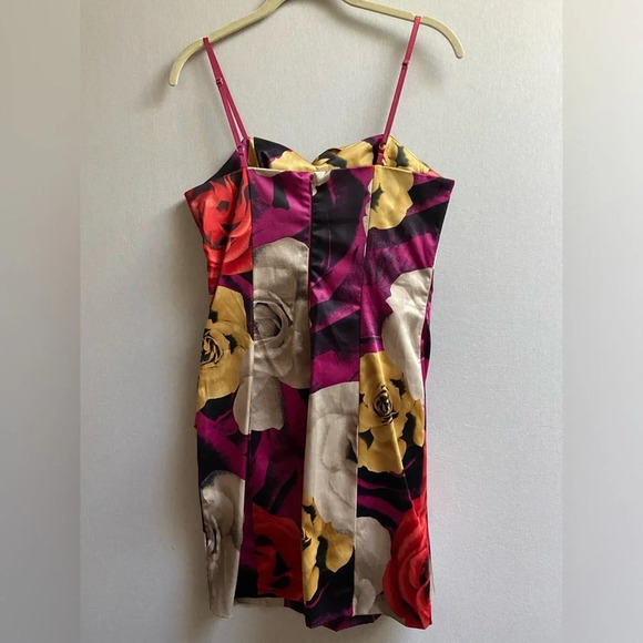 Rinascimento ruche floral mini  dress Sz M - Picture 2 of 12